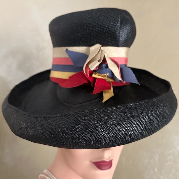 SHOWSTOPPER 1930s\' FRENCH NAVY STRAW FEDORA - MULTICOLORED GROSGRAIN BAND main image 13
